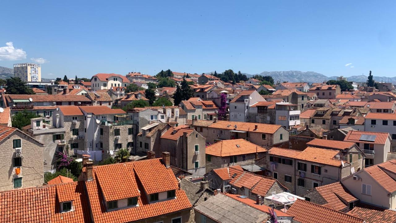 Split Apartments Trpimira Street Bagian luar foto