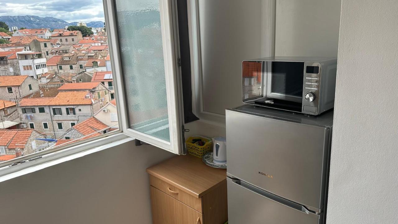 Split Apartments Trpimira Street Bagian luar foto